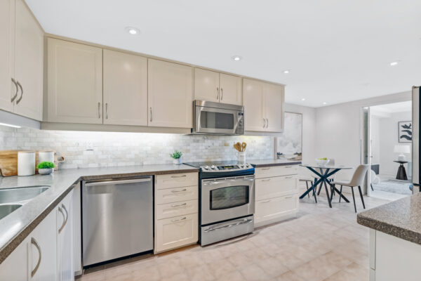 1-Concorde-Place-#1004-Toronto-Web-Salisbury-28