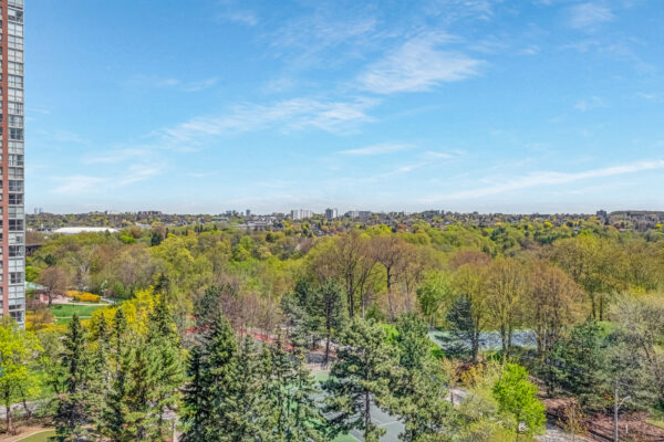 1-Concorde-Place-#1004-Toronto-Web-Salisbury-59