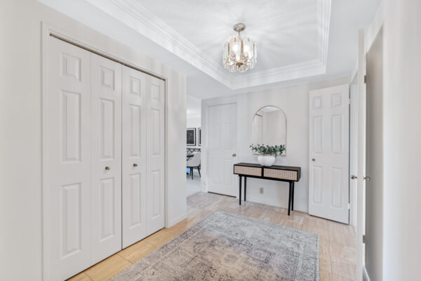 1-Concorde-Place-#1004-Toronto-Web-Salisbury-7