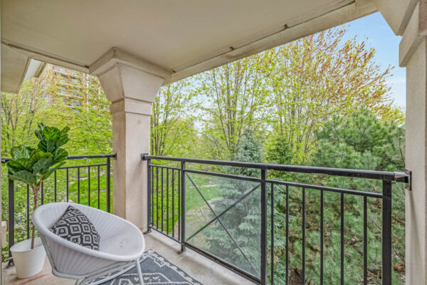 1103-Leslie-Street-#308-Toronto-Web-Salisbury-40