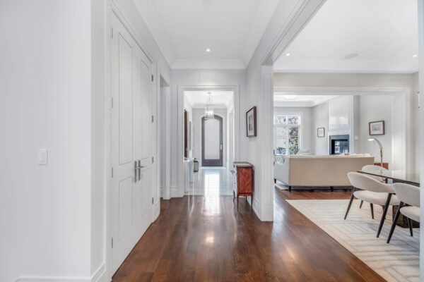 15-Delavan-Avenue-Toronto-Web-Salisbury-18