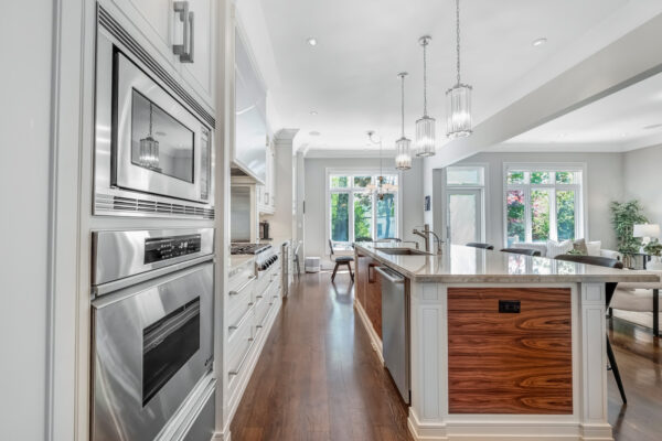 15-Delavan-Avenue-Toronto-Web-Salisbury-32