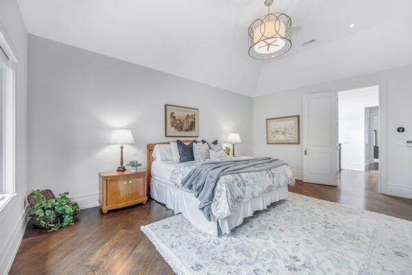 15-Delavan-Avenue-Toronto-Web-Salisbury-52