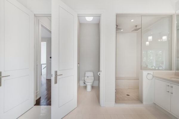 15-Delavan-Avenue-Toronto-Web-Salisbury-58