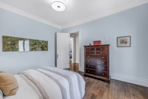 15-Delavan-Avenue-Toronto-Web-Salisbury-65