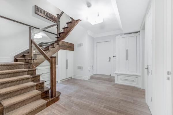 15-Delavan-Avenue-Toronto-Web-Salisbury-81
