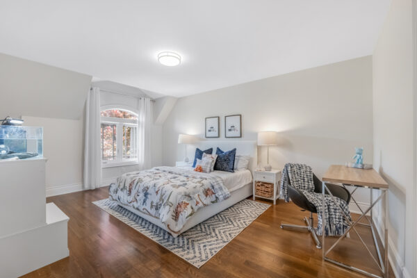 153-Falkirk-Street-Toronto-Web-Salisbury-56