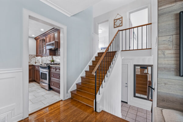 21-Page-Avenue-Toronto-Web-Salisbury-25