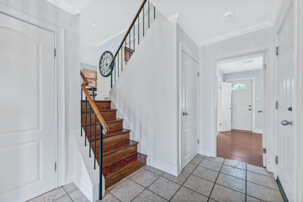 21-Page-Avenue-Toronto-Web-Salisbury-3