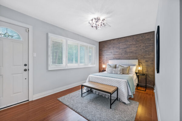 21-Page-Avenue-Toronto-Web-Salisbury-39