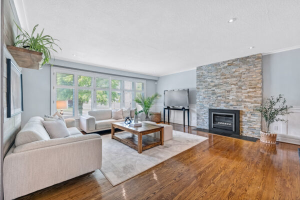 21-Page-Avenue-Toronto-Web-Salisbury-5