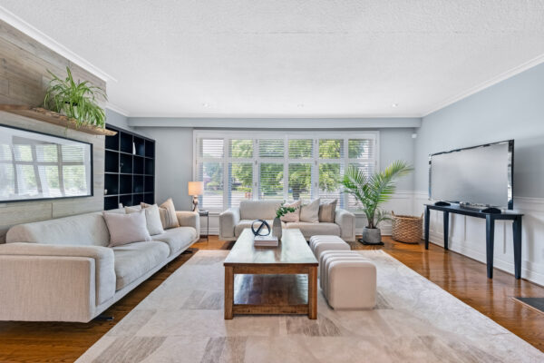 21-Page-Avenue-Toronto-Web-Salisbury-6