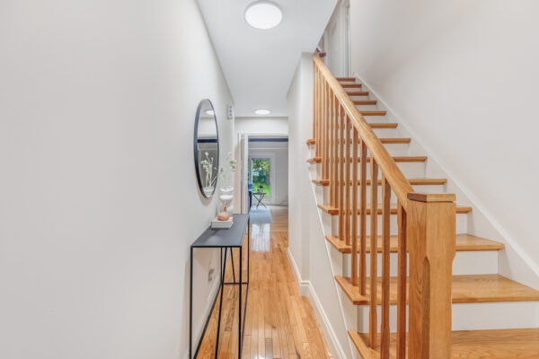 219-Goldhawk-Trail-Toronto-Web-Salisbury-12