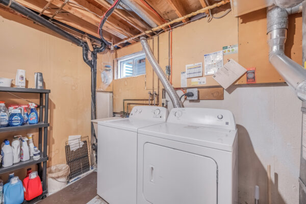 219-Goldhawk-Trail-Toronto-Web-Salisbury-46