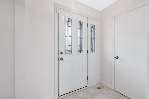 273-Dunview-Avenue-Toronto-Web-Salisbury-10