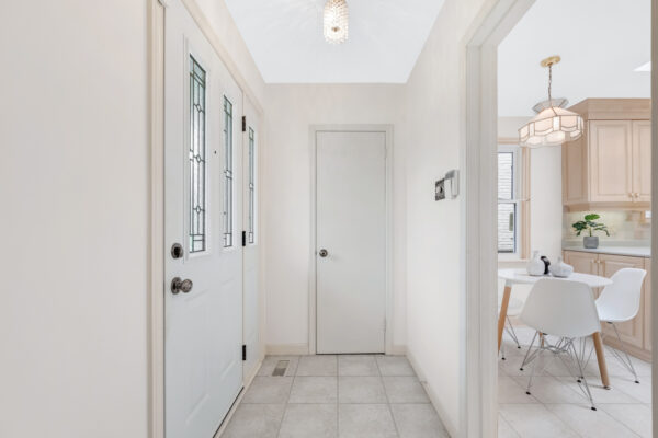 273-Dunview-Avenue-Toronto-Web-Salisbury-11