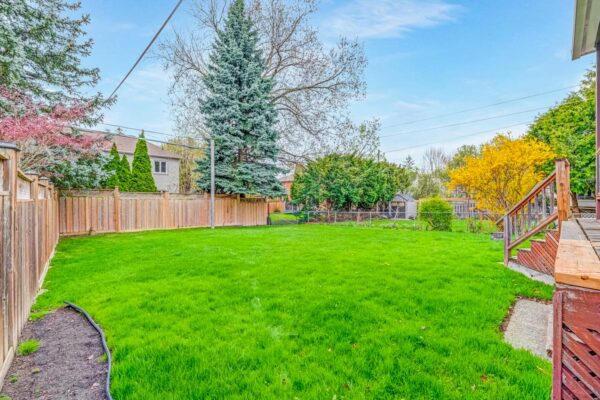 273-Dunview-Avenue-Toronto-Web-Salisbury-53