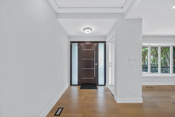 30-Snowcrest-Avenue-Toronto-Web-Salisbury-10
