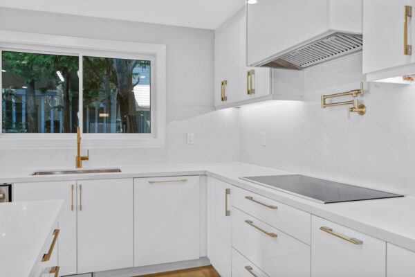 30-Snowcrest-Avenue-Toronto-Web-Salisbury-19
