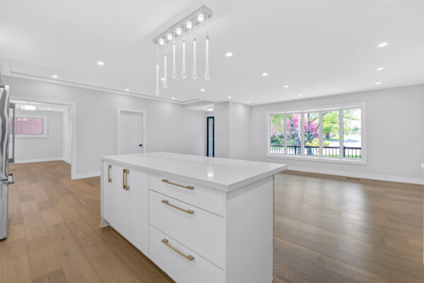 30-Snowcrest-Avenue-Toronto-Web-Salisbury-20