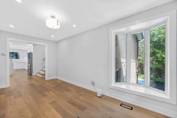 30-Snowcrest-Avenue-Toronto-Web-Salisbury-28
