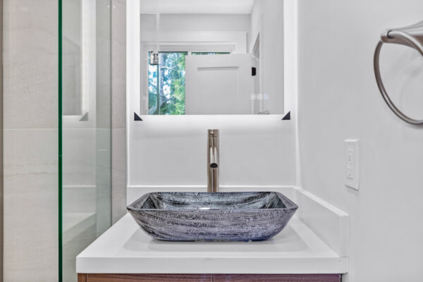 30-Snowcrest-Avenue-Toronto-Web-Salisbury-35