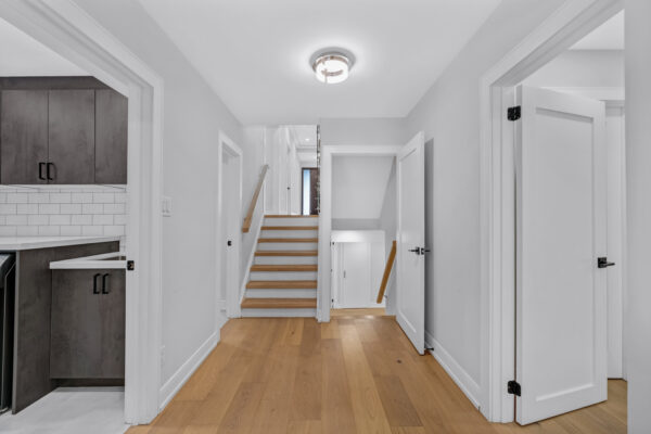 30-Snowcrest-Avenue-Toronto-Web-Salisbury-43