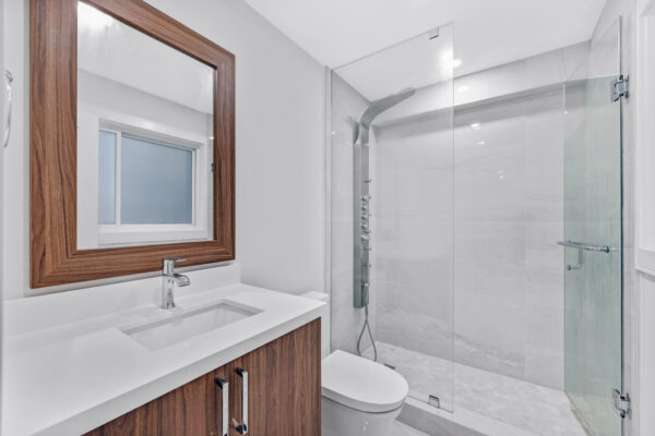30-Snowcrest-Avenue-Toronto-Web-Salisbury-51