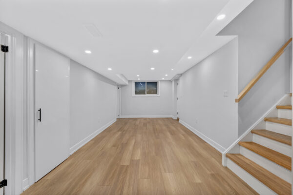 30-Snowcrest-Avenue-Toronto-Web-Salisbury-54