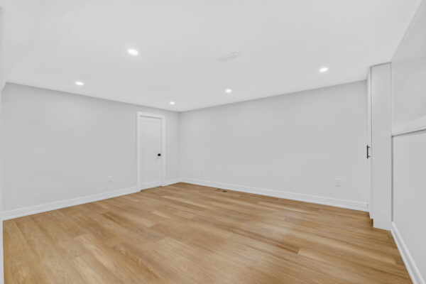 30-Snowcrest-Avenue-Toronto-Web-Salisbury-56