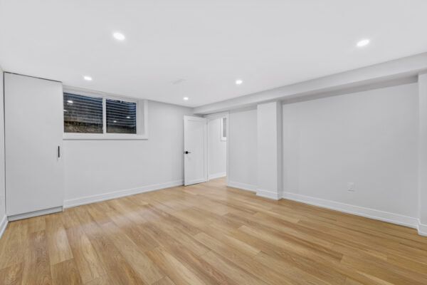 30-Snowcrest-Avenue-Toronto-Web-Salisbury-57