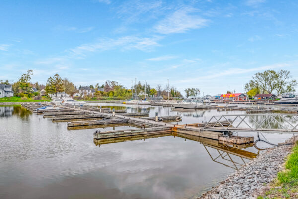 322-Lakebreeze-Drive-Clarington-Reshoot-Web-Salisbury-31