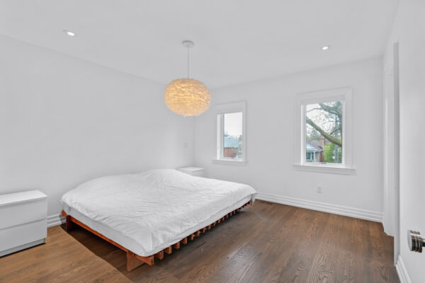 37-Fairside-Avenue-Toronto-Web-Salisbury-35