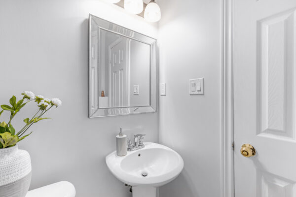 39-Divine-Drive-Whitby-Web-Salisbury-27