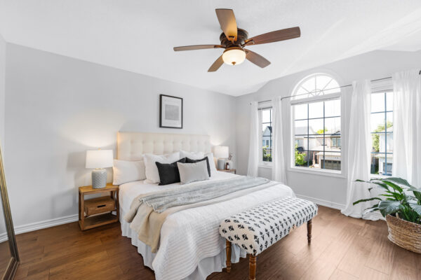 39-Divine-Drive-Whitby-Web-Salisbury-31