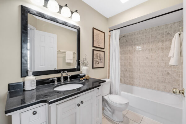 39-Divine-Drive-Whitby-Web-Salisbury-34