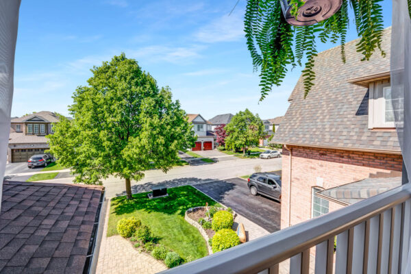 39-Divine-Drive-Whitby-Web-Salisbury-37