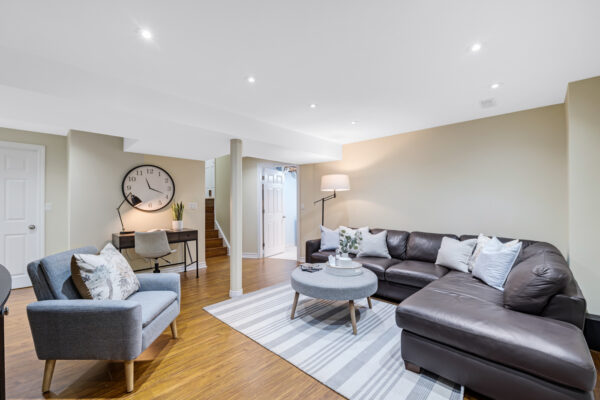 39-Divine-Drive-Whitby-Web-Salisbury-48