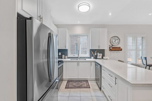 39-Southampton-Street-Port-Perry-Web-Salisbury-14