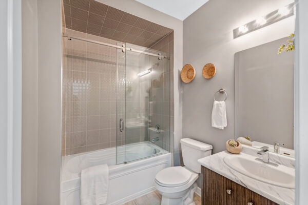 39-Southampton-Street-Port-Perry-Web-Salisbury-37