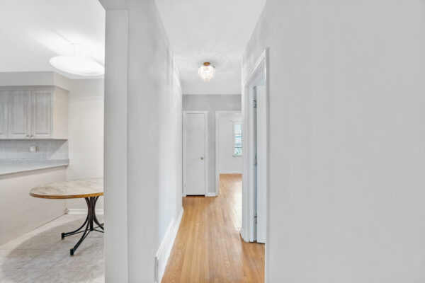 39-Viamede-Crescent-Toronto-Web-Salisbury-26
