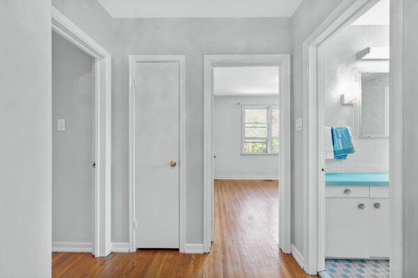39-Viamede-Crescent-Toronto-Web-Salisbury-38