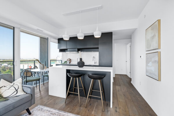 5-Soudan-Avenue-#2814-Toronto-Web-Salisbury-11