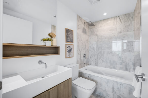 5-Soudan-Avenue-#2814-Toronto-Web-Salisbury-30