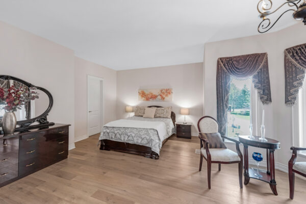 76-Deerchase-Circle-Vaughan-Web-Salisbury-28
