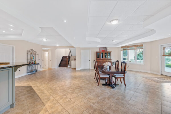 76-Deerchase-Circle-Vaughan-Web-Salisbury-47