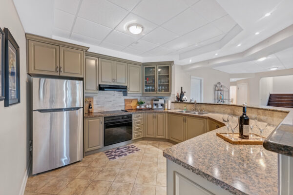 76-Deerchase-Circle-Vaughan-Web-Salisbury-49