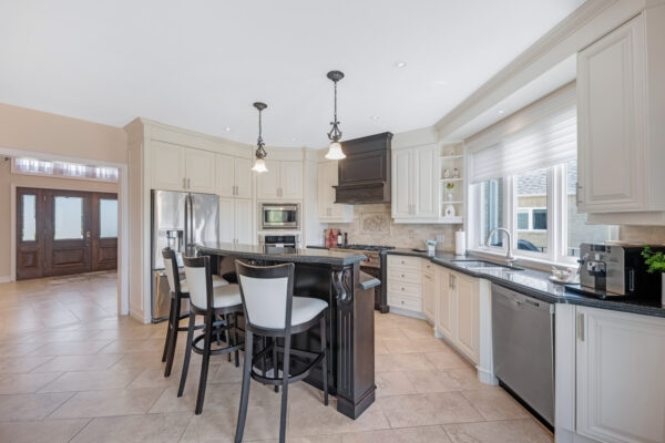 76-Deerchase-Circle-Vaughan-Web-Salisbury-5