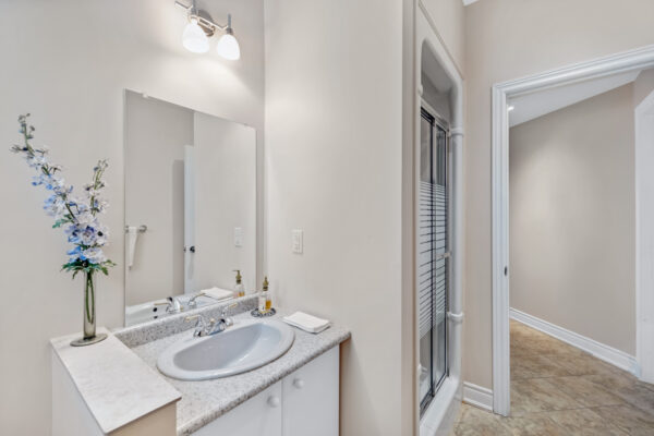 76-Deerchase-Circle-Vaughan-Web-Salisbury-52