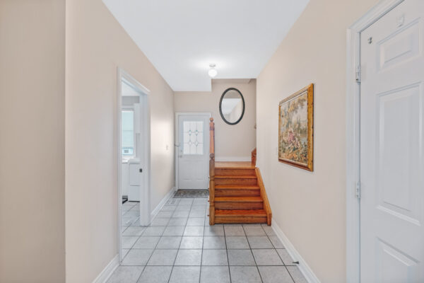 76-Deerchase-Circle-Vaughan-Web-Salisbury-56